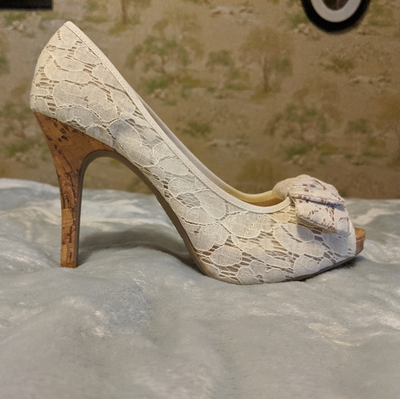 Christian Siriano Pumps - Picture 4 of 5